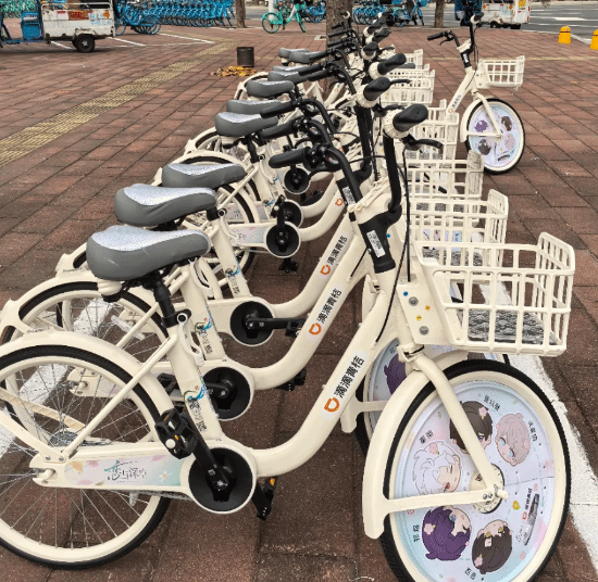 《恋与深空》联名青桔电单车实拍